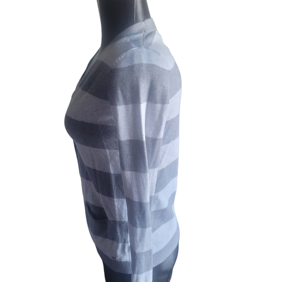 Tommy Hilfiger White and Gray Striped Cardigan XS - Picture 5 of 7